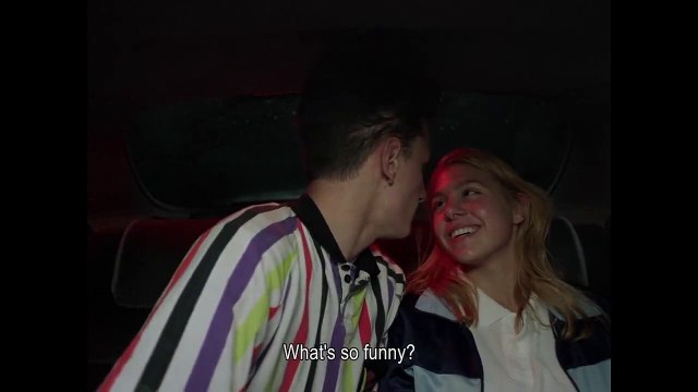 Take Me Somewhere Nice - EXTRAIT VOSTEN Le baiser