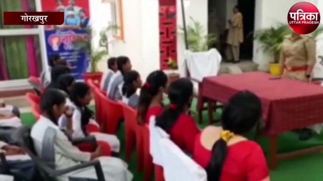 मिशन शक्ति अभियान के तहत छात्राओं को किया जागरूक