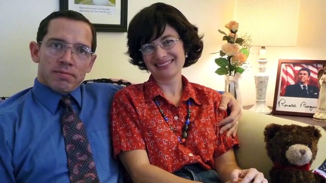 Ron And Laura Take Back America Bande-annonce VO