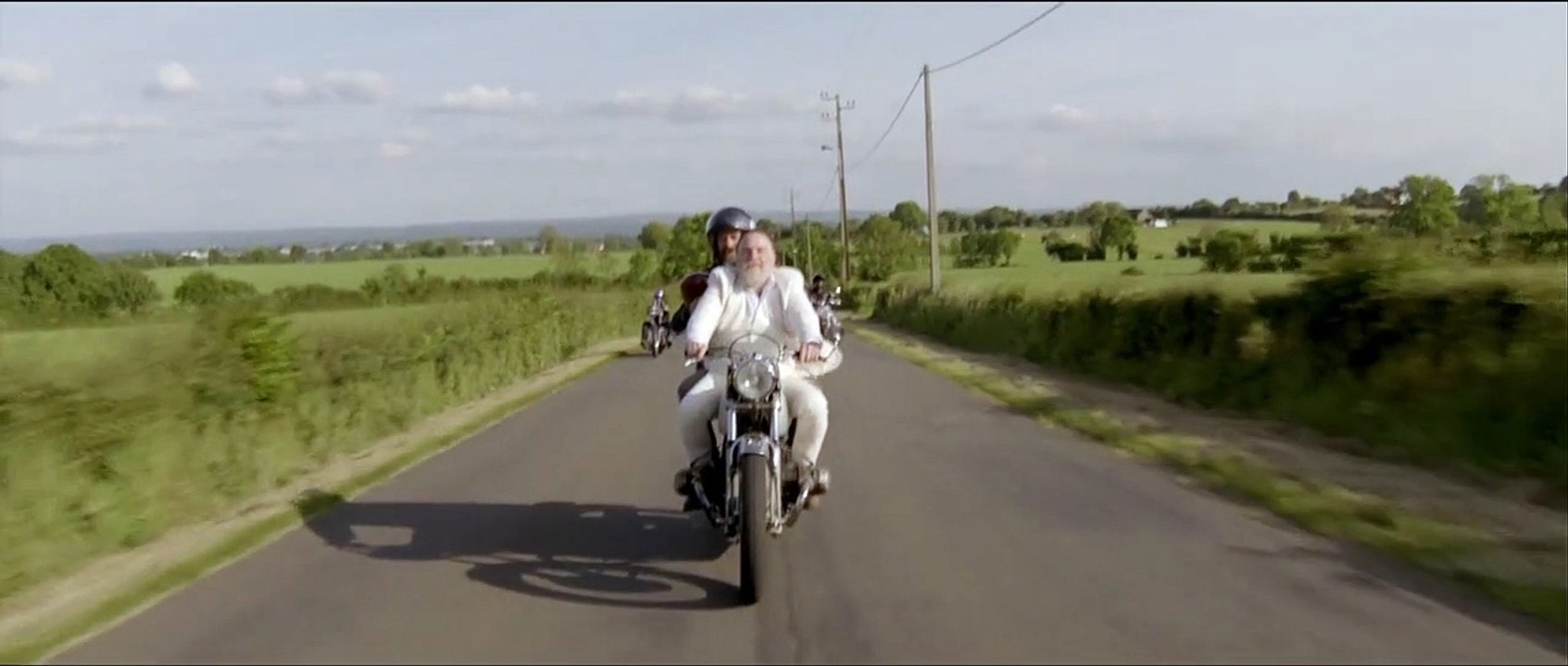 Je suis mort mais j'ai des amis - EXTRAIT VF "Motos"