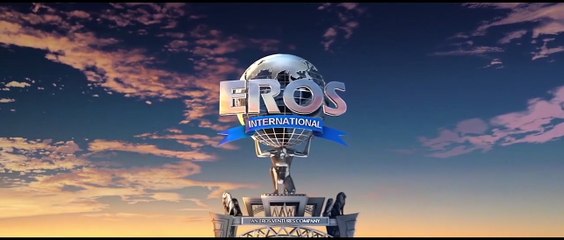 Bajirao Mastani EXTRAIT VO "Priyanka Chopra est Kashi"