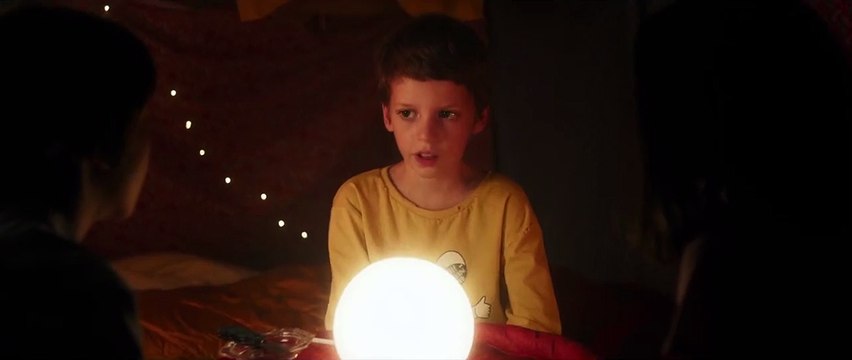 La Dernière Vie de Simon Teaser (2) VF