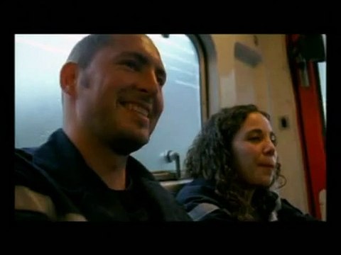 Dans un camion rouge Bande-annonce VF