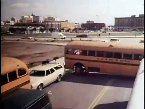 Les Visiteurs d'un autre monde Bande-annonce VF