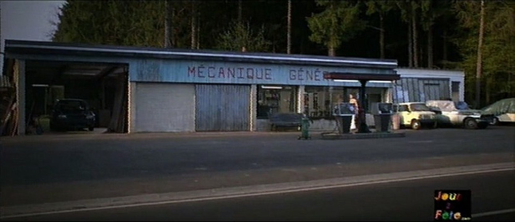 Les Fourmis rouges Extrait vidéo VF