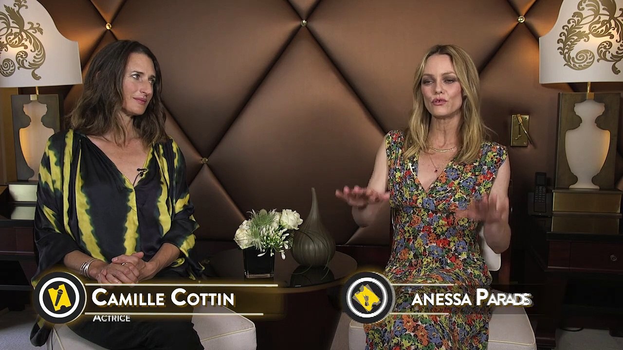 Photo de famille : "Un film rempli d'humour et d'humanité" selon Vanessa Paradis