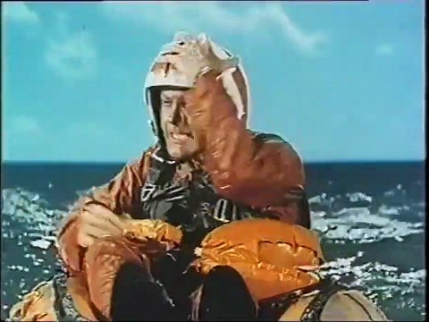 Lieutenant Robinson Crusoe Bande-annonce VO