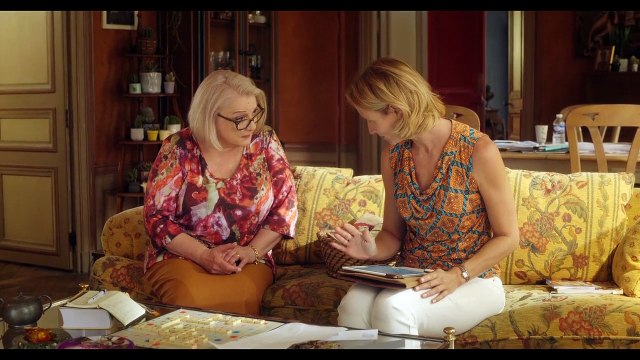 Retour chez ma mère Teaser VF