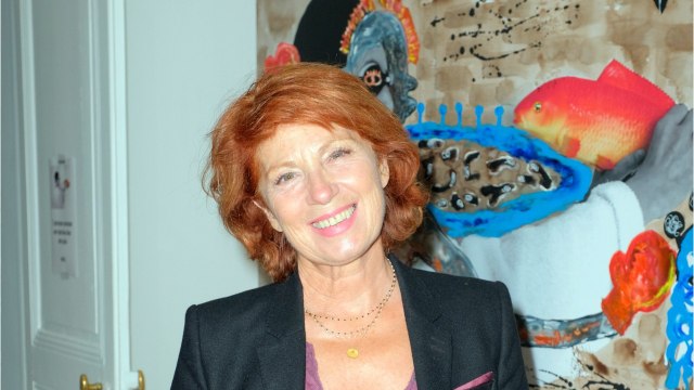 FEMME ACTUELLE - “Touche pas à mon poste” : pourquoi Véronique Genest refuse-t-elle de participer à l’émission ?