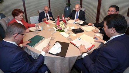 6'lı masadan bomba seçim planı! "Sağ seçmen CHP'ye oy vermez" engelini ikinci listeyle aşacaklar