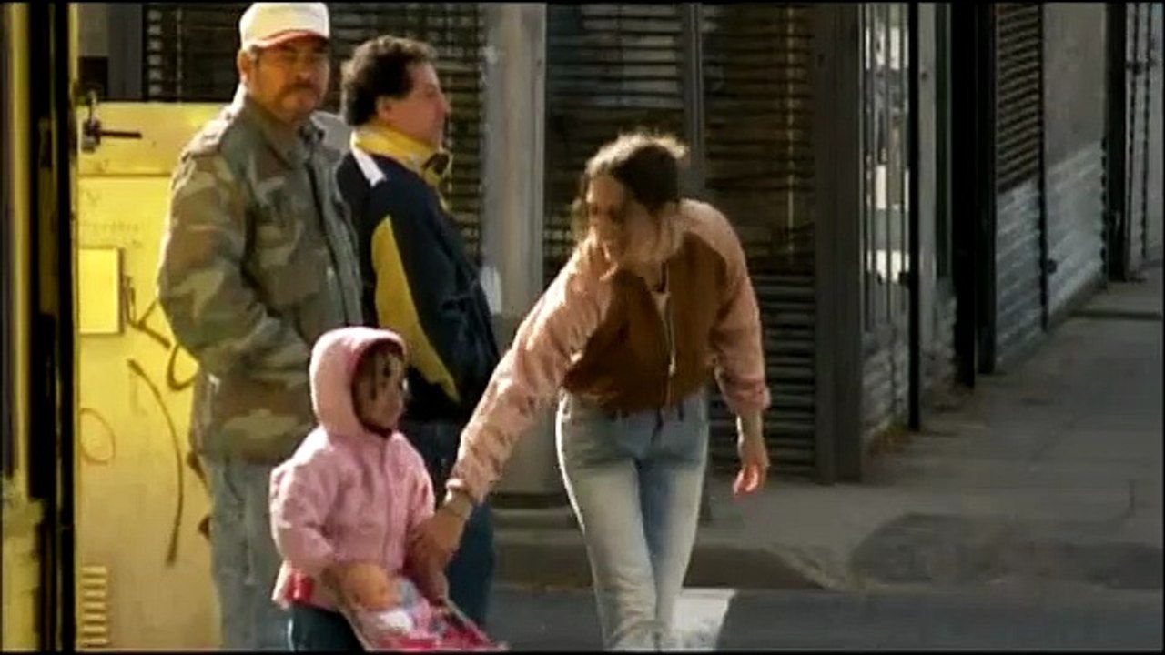 Girls in America Bande-annonce VF