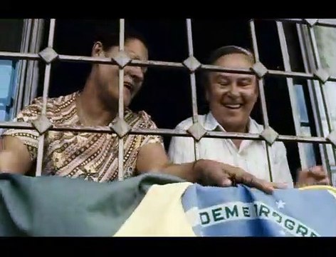 L'Année où mes parents sont partis en vacances Extrait vidéo (2) VO