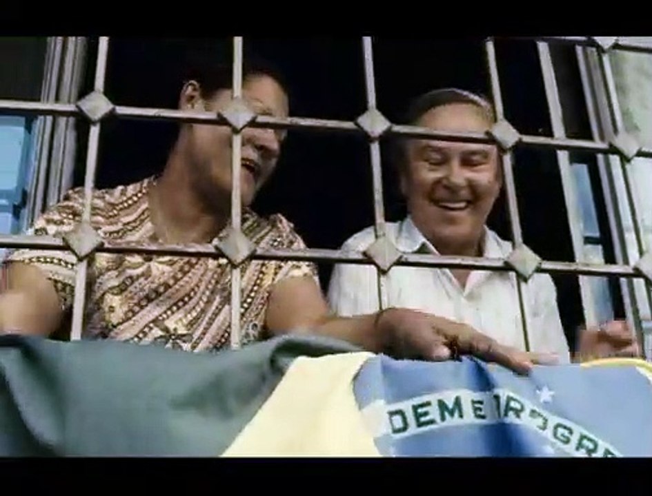 L'Année où mes parents sont partis en vacances Extrait vidéo (2) VO