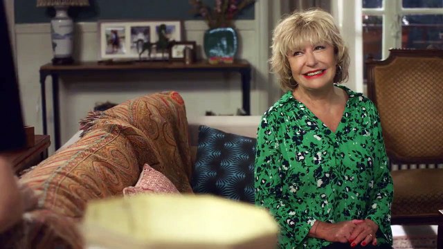 En Famille - saison 9 EXTRAIT VF Armelle