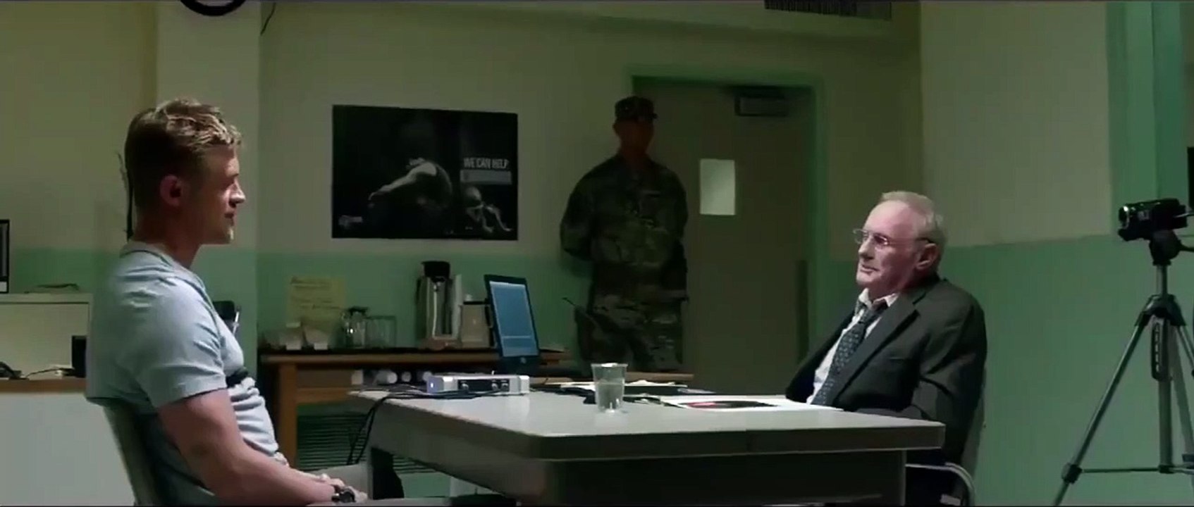 The Predator Teaser (2) VO