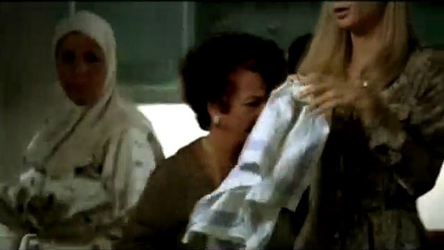 Comme t'y es belle! Teaser (2) VF