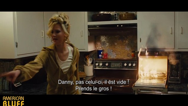 American Bluff : Le four micro-ondes