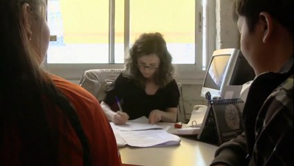 Les Arrivants Extrait vidéo (3) VF