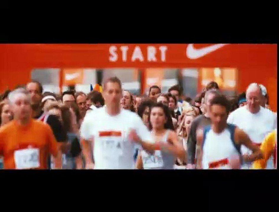 Cours toujours Dennis Bande-annonce VF