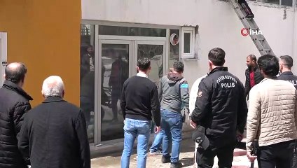 Psikolojik sorunları olan genç, önce kendini yaraladı, sonra iş yerini ateşe verdi