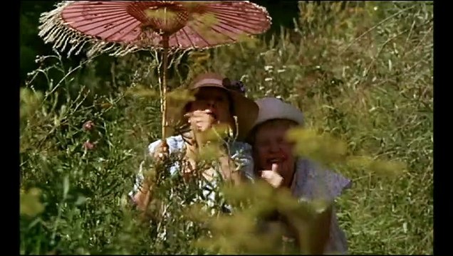 Soleil trompeur Bande-annonce VO