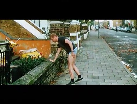 Cours toujours Dennis Extrait vidéo (2) VO