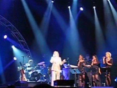 Sylvie Vartan Toi le garçon Zénith Toulouse