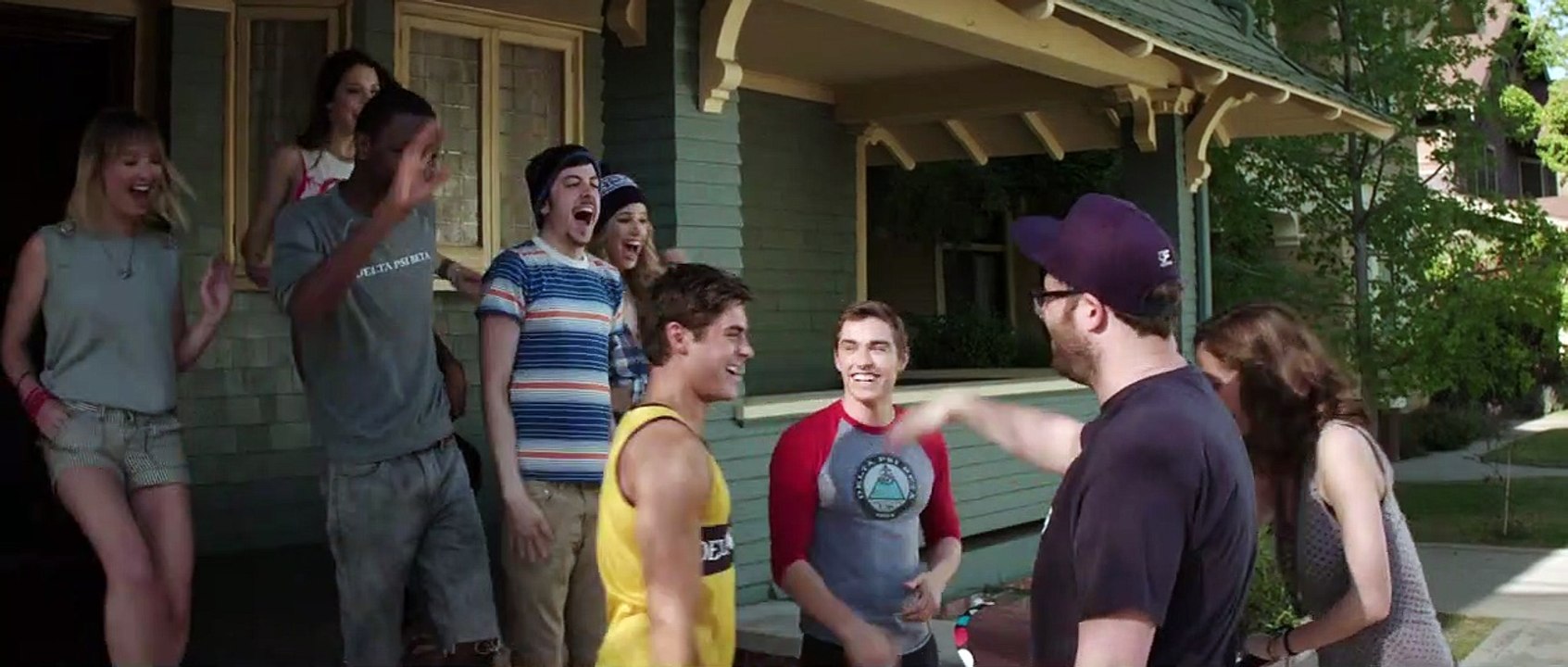 Nos pires voisins - EXTRAIT VOST "Les voisins de Mac et Kelly"