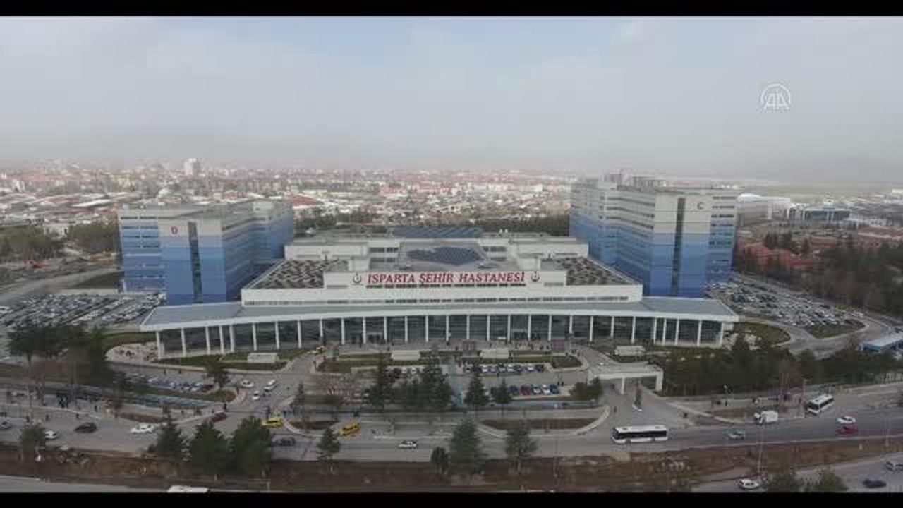 Son dakika haberleri... Isparta Şehir Hastanesinde Kovid-19 yoğun bakım servisi sayısı bire düşürüldü