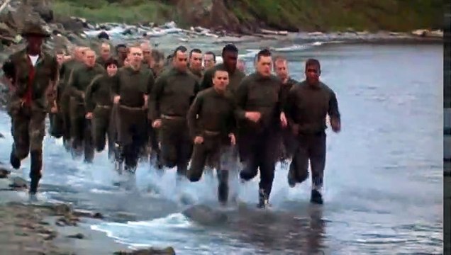 Officier et gentleman Bande-annonce VO