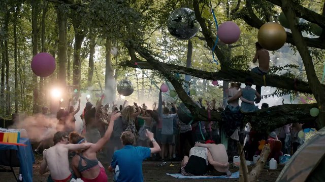 Glue - BANDE ANNONCE saison 1 VOST