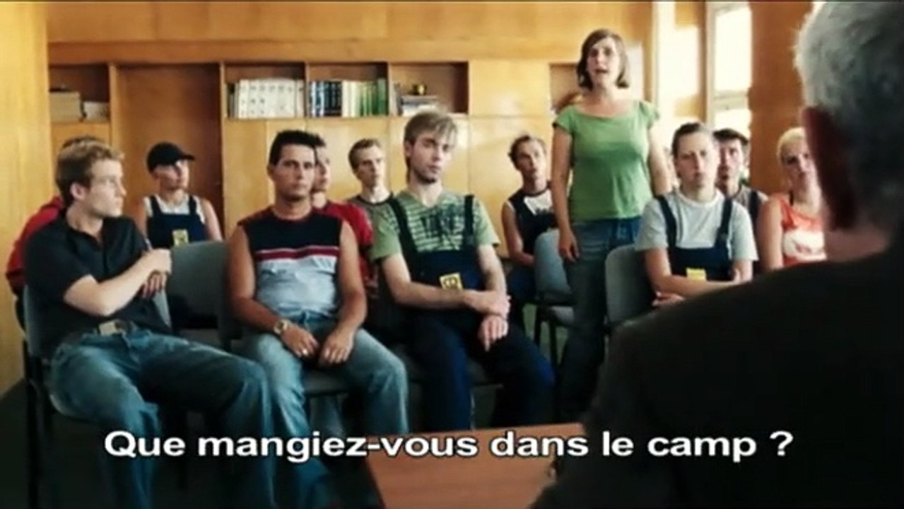 Et puis les touristes Extrait vidéo (3) VO