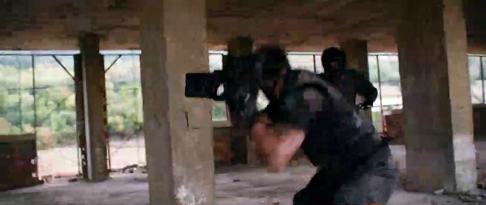 Expendables 3 - EXTRAIT : "Moto" VF