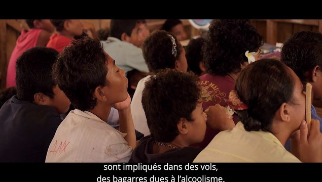 Nous, Tikopia EXTRAIT VO L'effet collatéral du smartphone