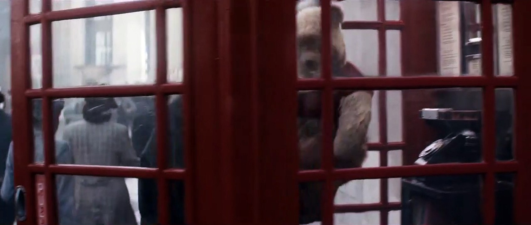 Jean-Christophe & Winnie EXTRAIT VO "Joue à peluche-qui-dort"