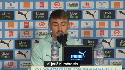 Bleus - Rongier : “Difficile de prétendre à quelque chose lorsqu'on joue à deux postes”