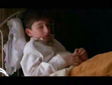 Enfances Extrait vidéo VF