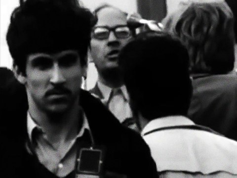 Les Révoltés Bande-annonce VF