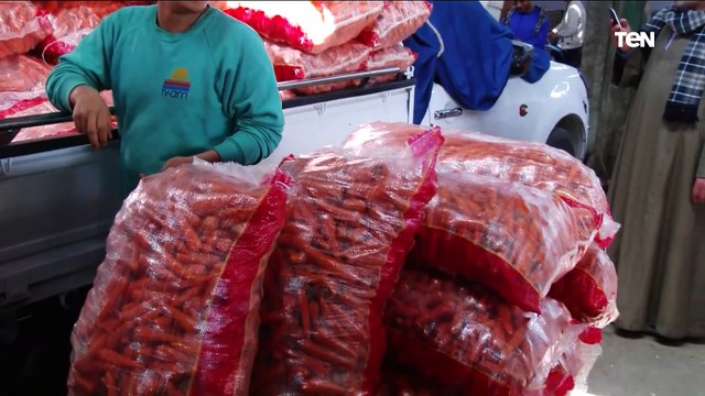 وزير التنمية المحلية ومحافظ القاهرة يتفقدان سوق العبور لمتابعة الأسعار