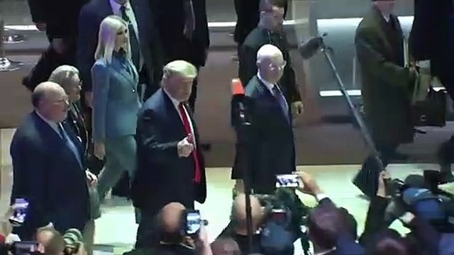 Totally Under Control Bande-annonce VO