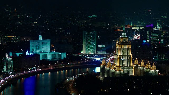 Die Hard : belle journée pour mourir Bande-annonce VO