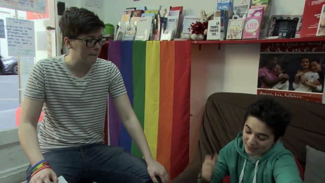 Devenir il ou elle EXTRAIT Groupe