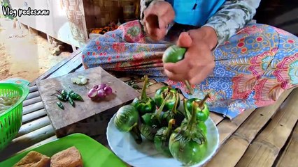 MENU RAMADHAN TERONG GORENG SAUS TIRAM, GORENGAN GEHU, SAMBEL GOANG