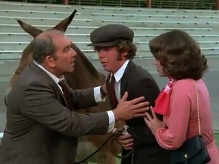 Gus Bande-annonce VO