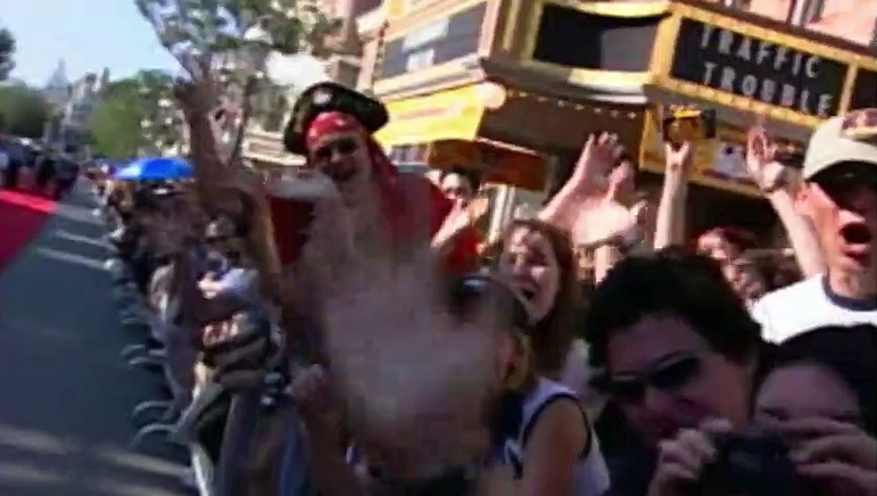 Pirates des Caraïbes : La Vengeance de Salazar BONUS VO "L'héritage"