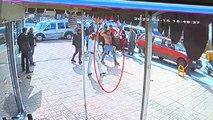Son dakika haber... Ankara'da bir kişinin öldüğü bıçaklı kavga kamerada