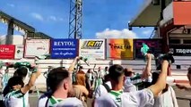 Recibimiento de la afición a los jugadores del Córdoba CF