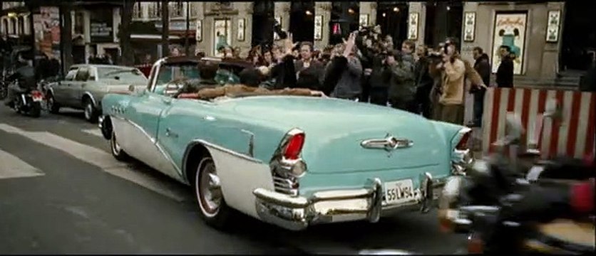 Coluche, l'histoire d'un mec Bande-annonce VF