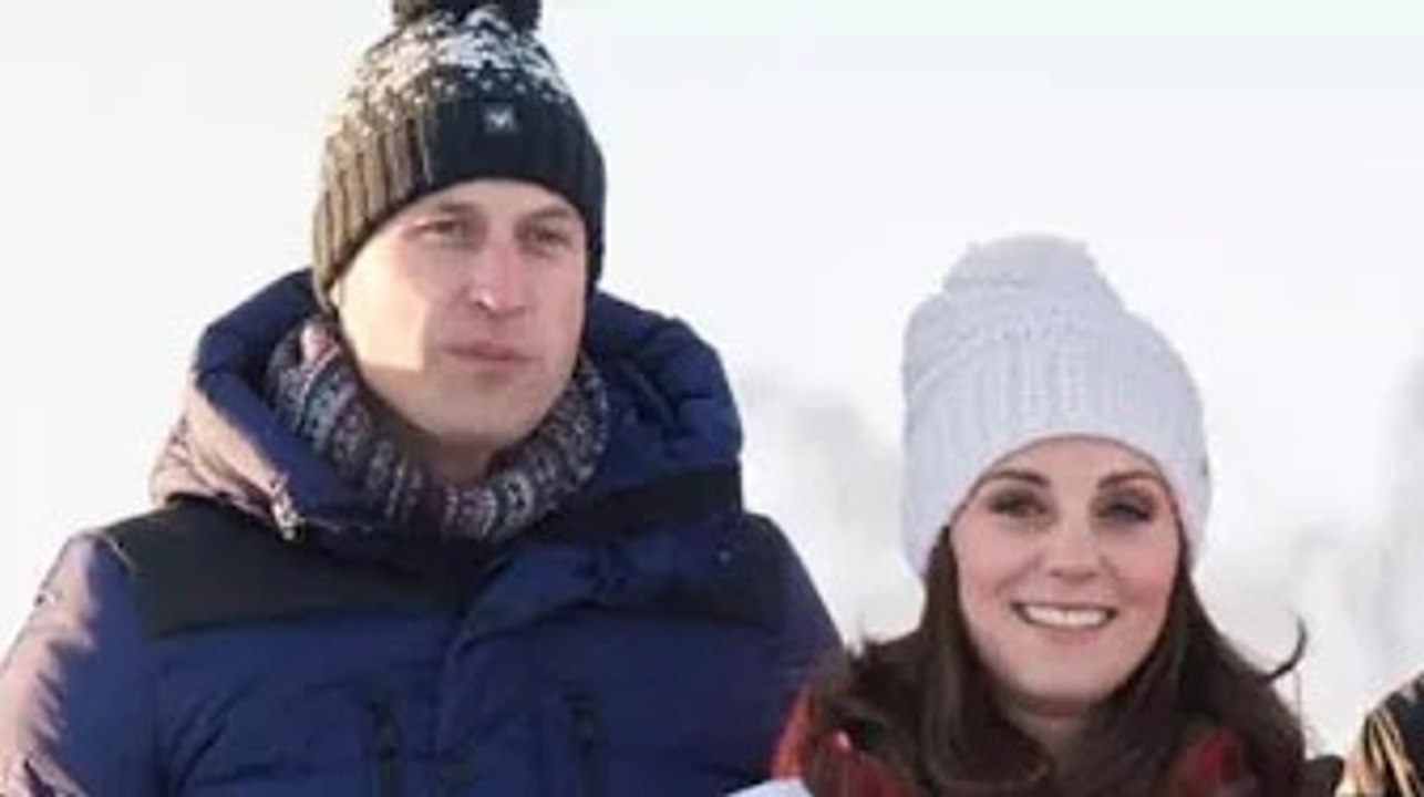 Kate et le prince William photographiés en train de skier dans les Alpes "en regardant Prince George