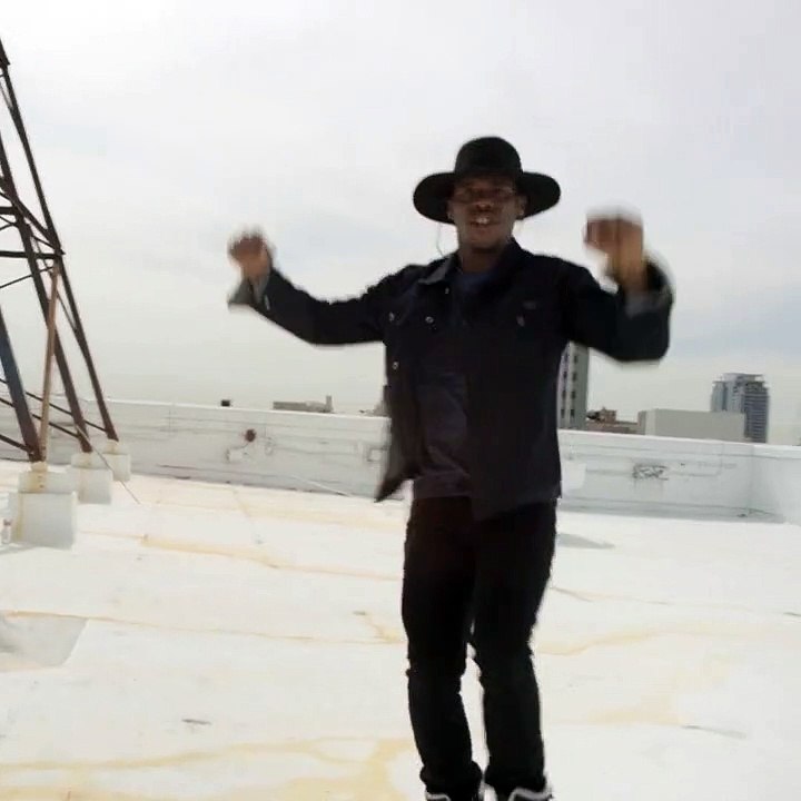 Kaporal X Lil Buck - EXTRAIT "Upside down"